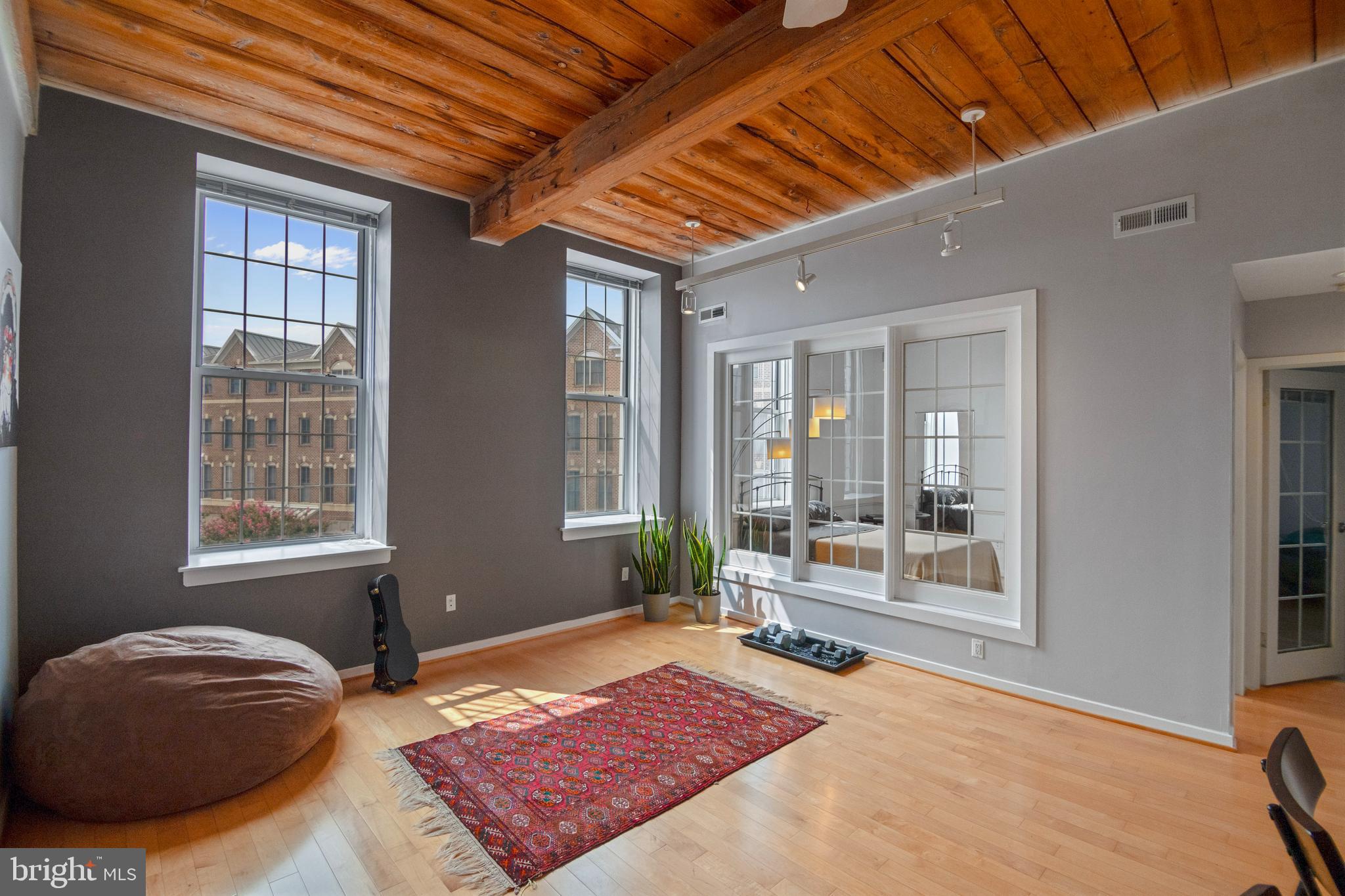 2639 Boston Street, Unit 210 Baltimore, MD 21224 - Photo 2 of 23