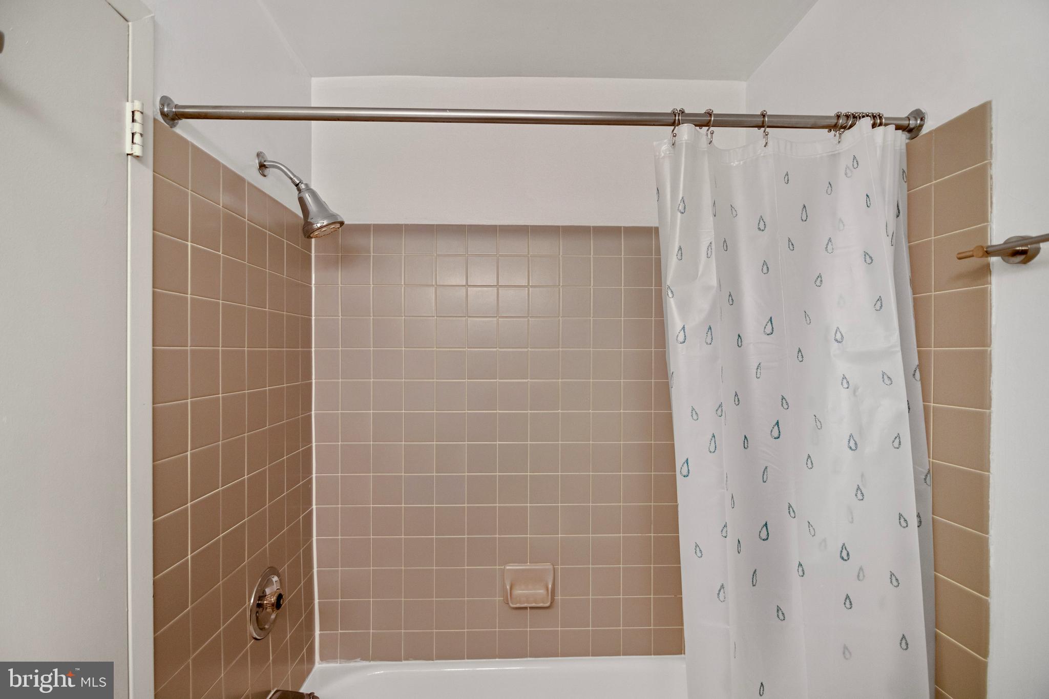 2639 Boston Street, Unit 210 Baltimore, MD 21224 - Photo 19 of 23