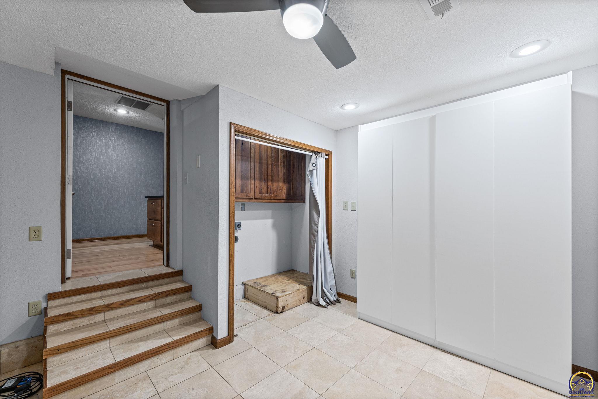 3840 Northeast Kimbal Road Topeka, KS 66617 - Photo 24 of 48 Gallery Image 24