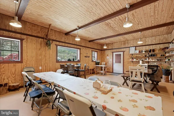 $1,300,000 | 2121 South Pifer Road, Star Tannery, VA 22654