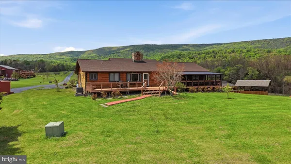 $1,300,000 | 2121 South Pifer Road, Star Tannery, VA 22654