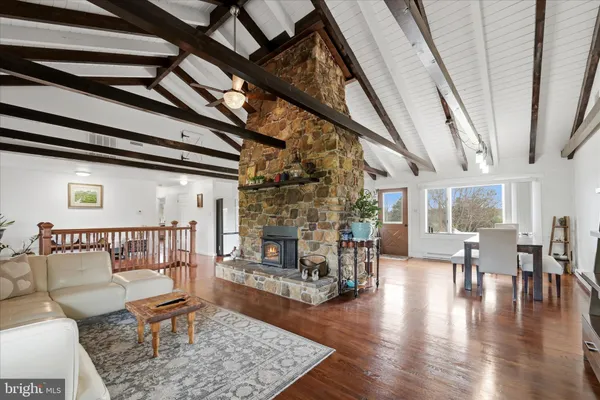 $1,300,000 | 2121 South Pifer Road, Star Tannery, VA 22654