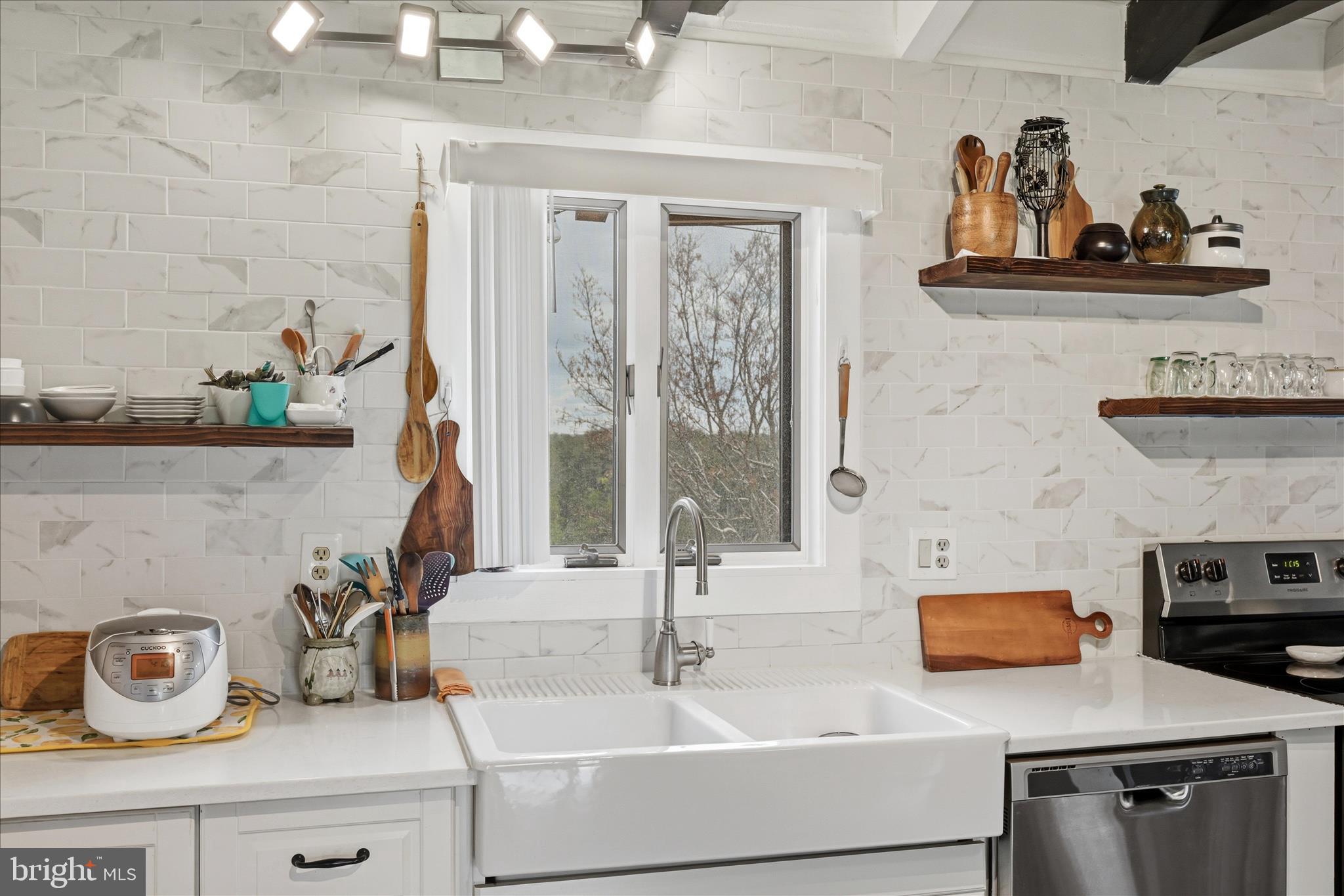 2121 South Pifer Road Star Tannery, VA 22654 - Photo 18 of 127 Kitchen