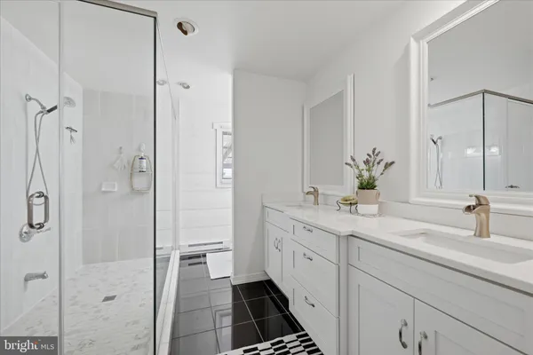 $1,300,000 | 2121 South Pifer Road, Star Tannery, VA 22654