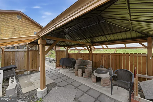 $1,300,000 | 2121 South Pifer Road, Star Tannery, VA 22654
