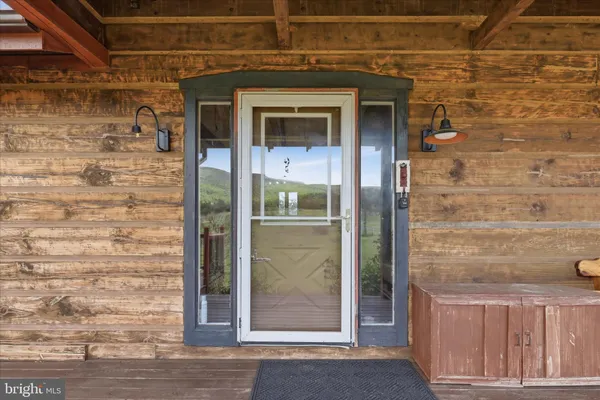$1,300,000 | 2121 South Pifer Road, Star Tannery, VA 22654