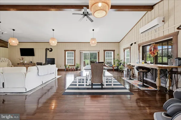 $1,300,000 | 2121 South Pifer Road, Star Tannery, VA 22654