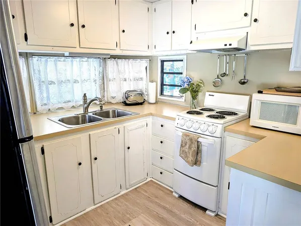 $89,000 | 3300 26th Avenue East, Unit 191, Bradenton, FL 34208