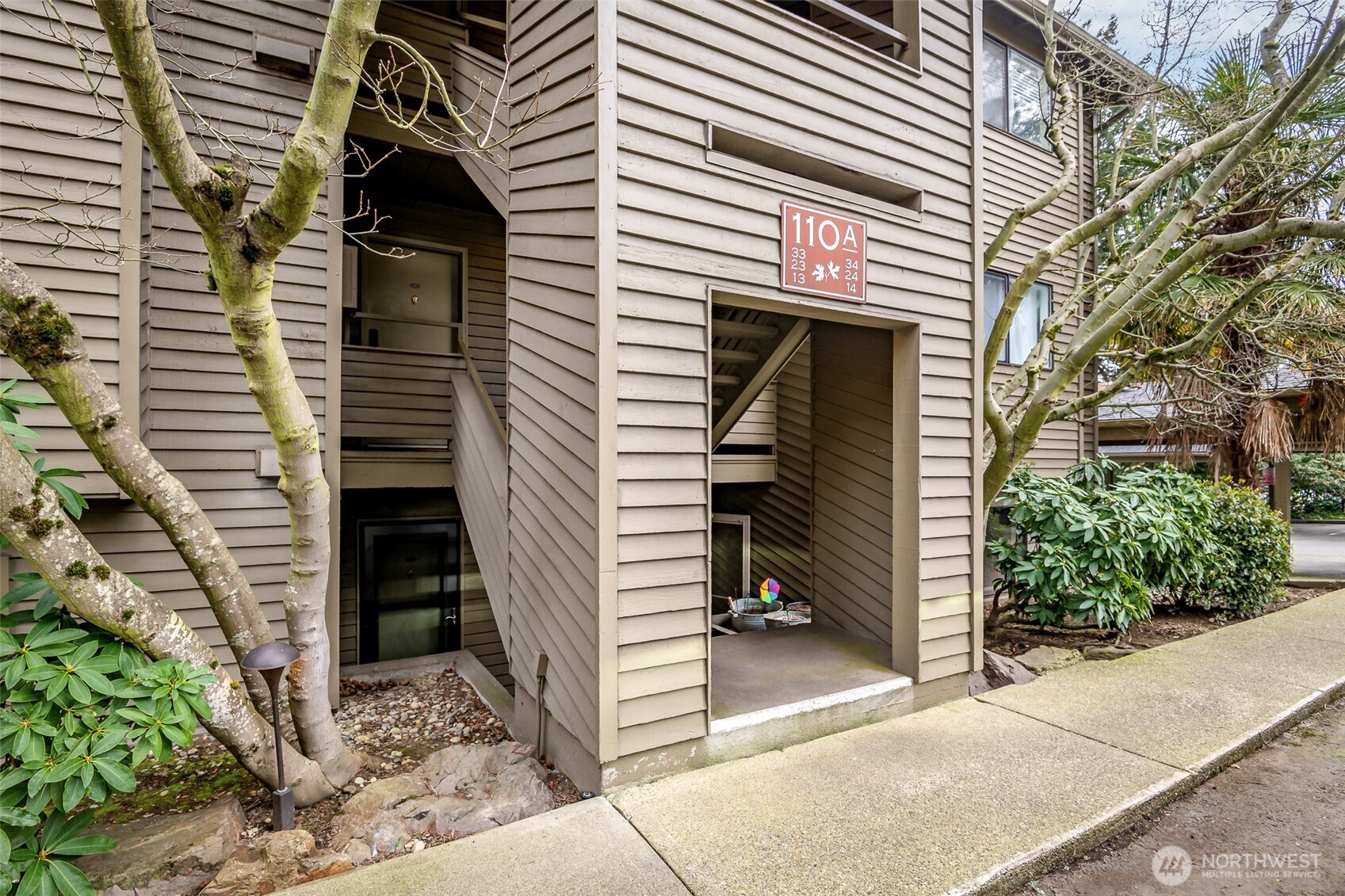 a view of a house with a garage