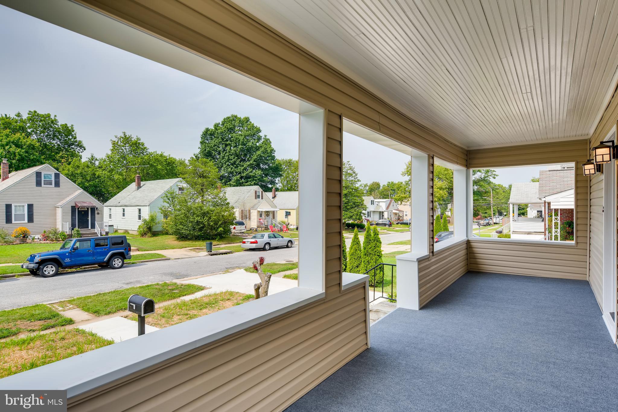 2610 Canterbury Road Baltimore, MD 21234 - Photo 3 of 29 GORGEOUS HUGE FRONT COVERED PORCH
