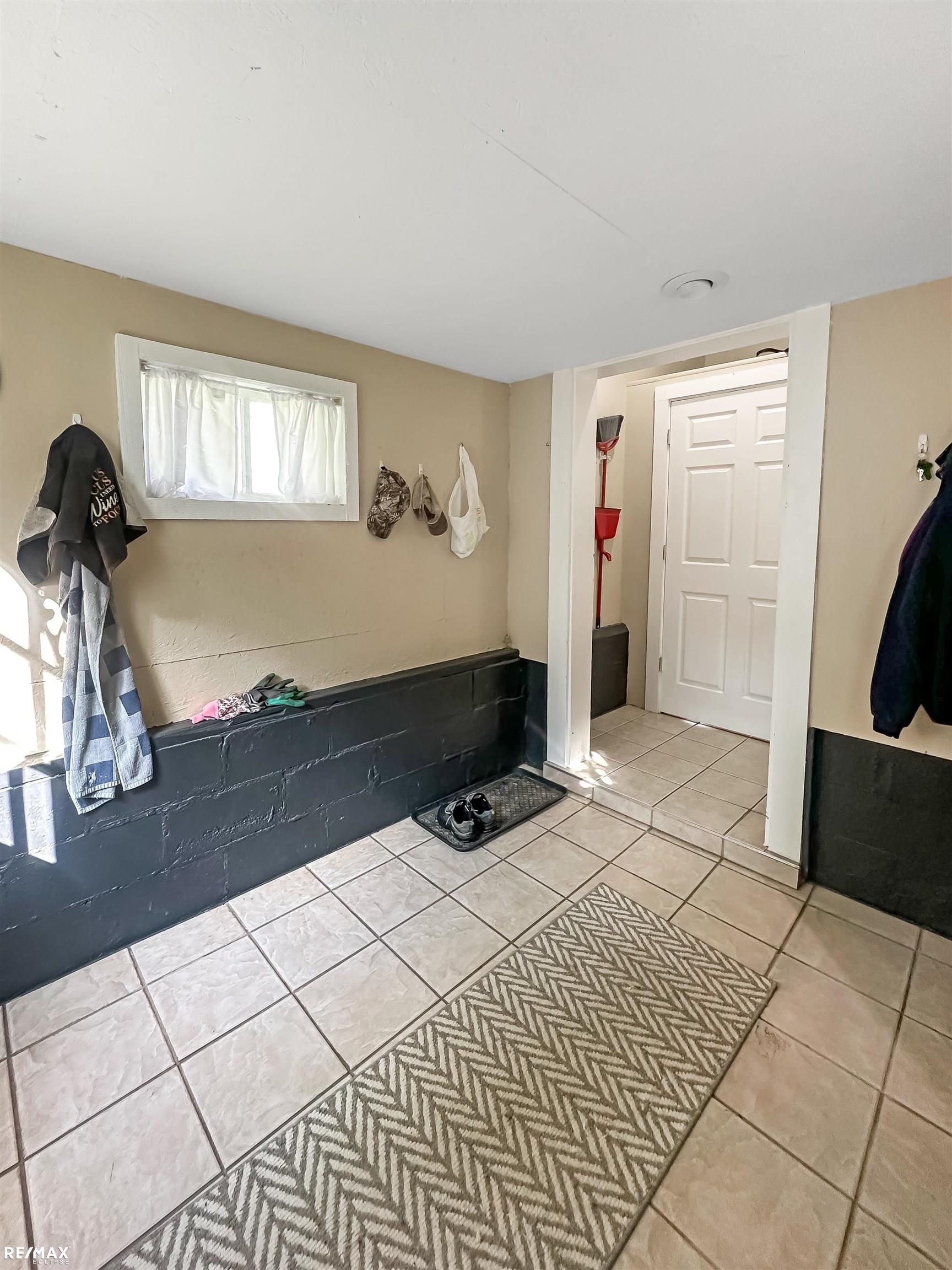 5235 Summers Road North Branch, MI 48461 - Photo 16 of 28 50189141-c36ff522-bb6e-46e9-b5a9-cfca44adcaa8.JPG