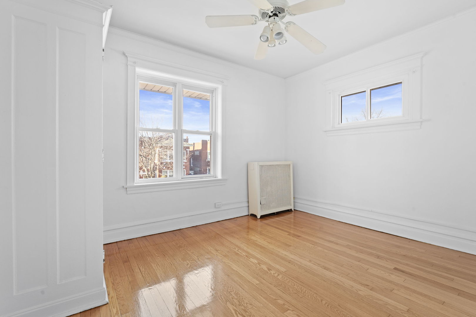 8015 South Sangamon Street Chicago, IL 60620 - Photo 14 of 17 a view of an empty room with a window