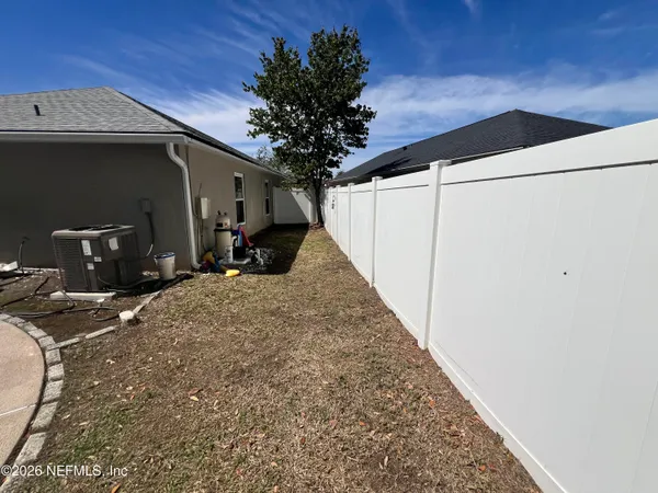 $284,700 | 1567 Slash Pine Court, Orange Park, FL 32073