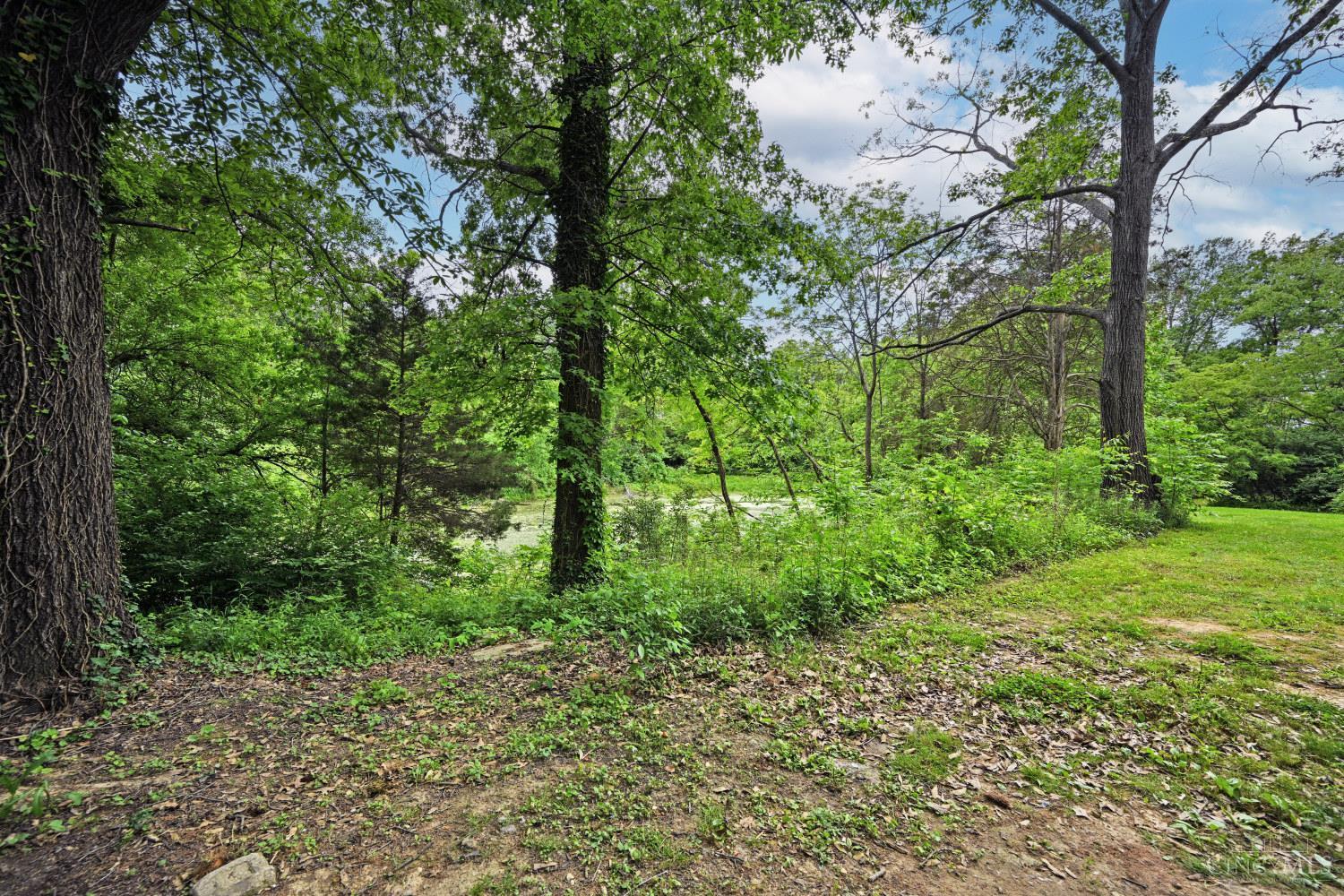 4237 Ellis Road Batavia, OH 45103 - Photo 31 of 46