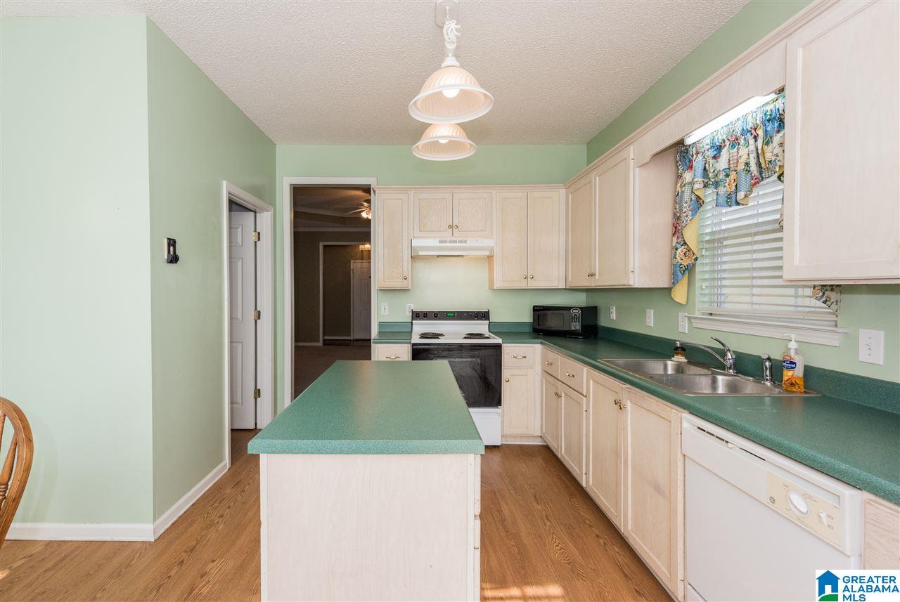 722 3rd Street Northeast Alabaster, AL 35007 - Photo 13 of 25 Gallery Image 13