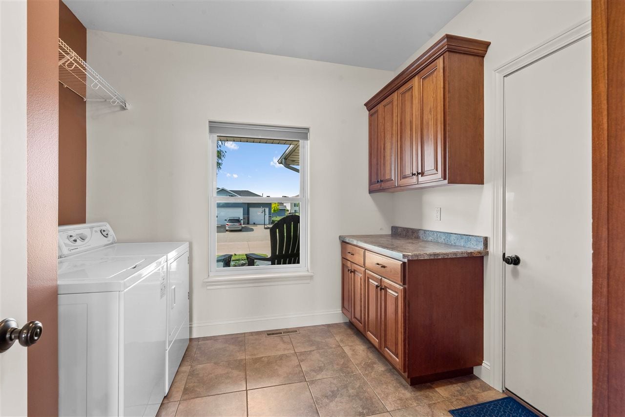6613 Hoover Trail Road Southwest Cedar Rapids, IA 52404 - Photo 14 of 45 Gallery Image 14