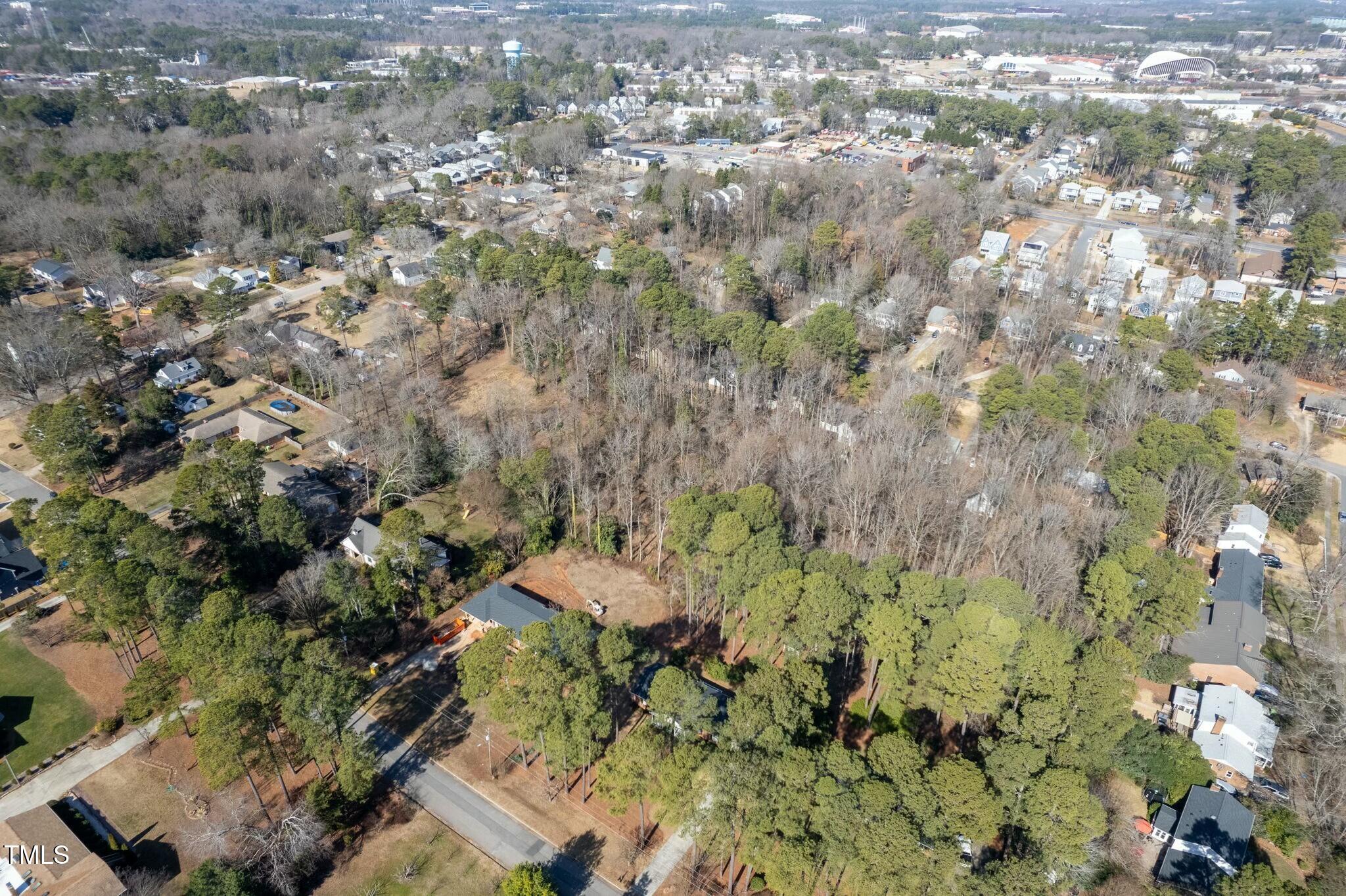 613 Powell Drive Raleigh, NC 27606 - Photo 24 of 27 611 Powell Drive - Aerial Photo