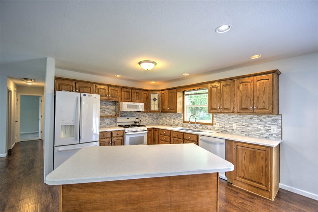2609 French Drive Decatur, IL 62521 - Photo 13 of 33