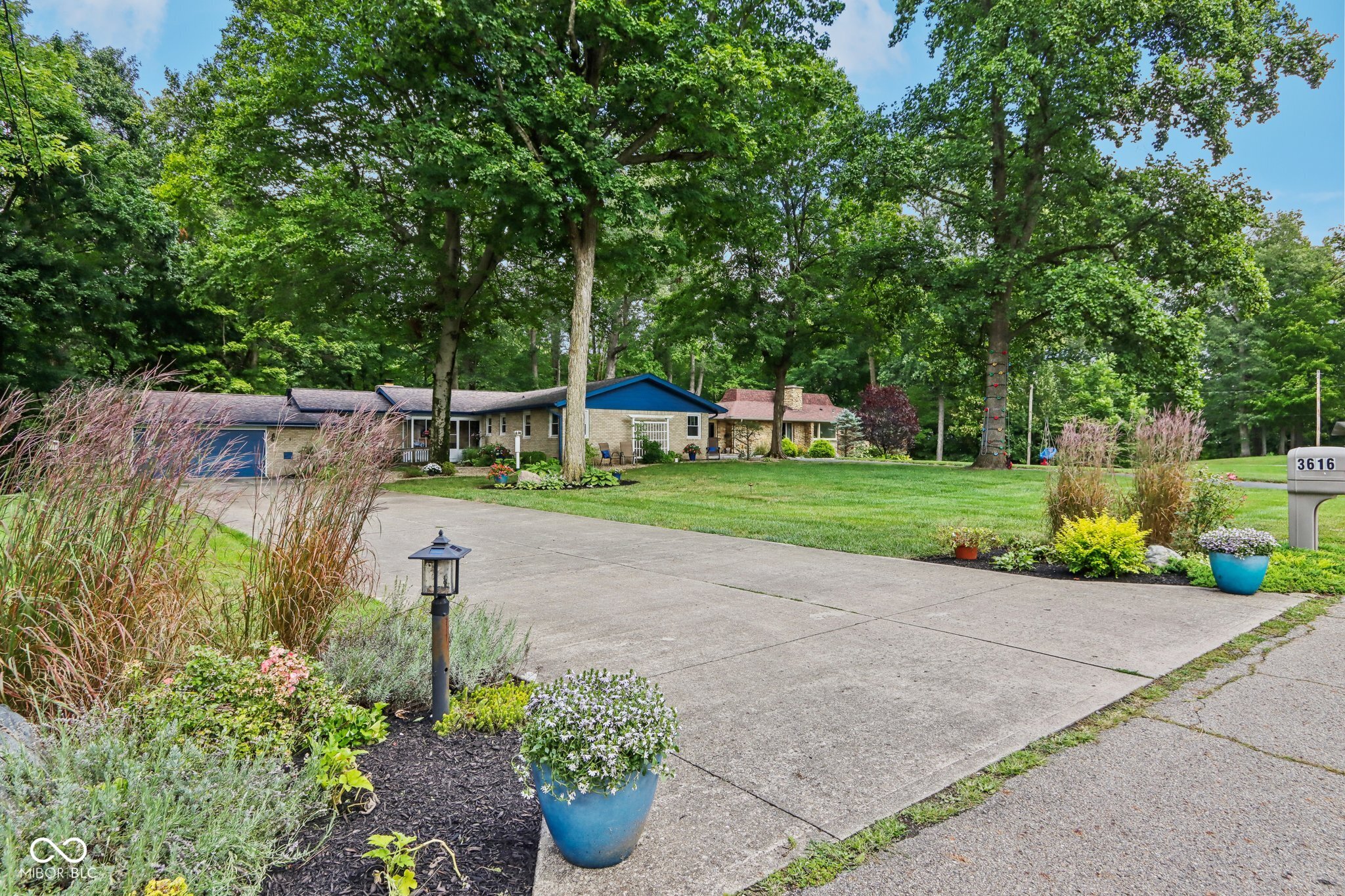 3616 Manchester Road Anderson, IN 46012 - Photo 2 of 40 Gallery Image 2