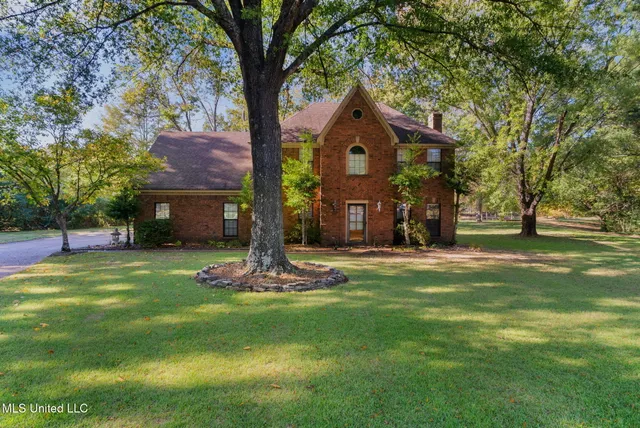 $359,900 | 3030 Dove Hill Cove, Olive Branch, MS 38654