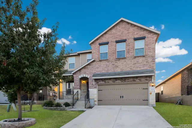 $270,000 | 8215 Prickly Oak, San Antonio, TX 78223