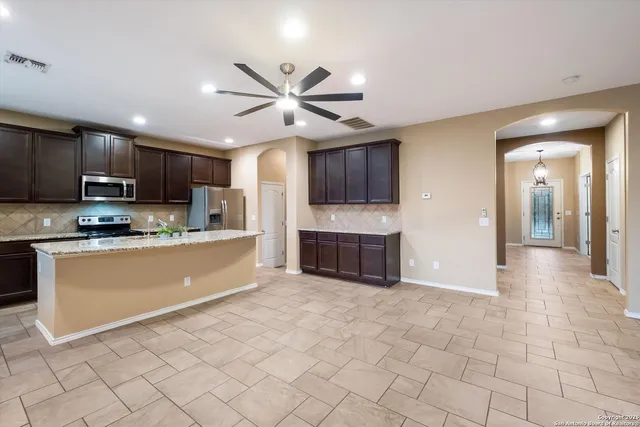 $270,000 | 8215 Prickly Oak, San Antonio, TX 78223