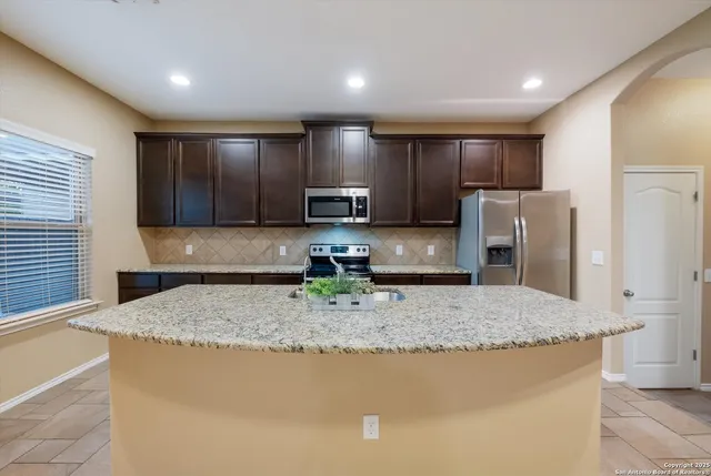 $270,000 | 8215 Prickly Oak, San Antonio, TX 78223