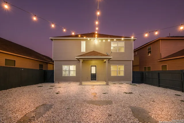 $270,000 | 8215 Prickly Oak, San Antonio, TX 78223