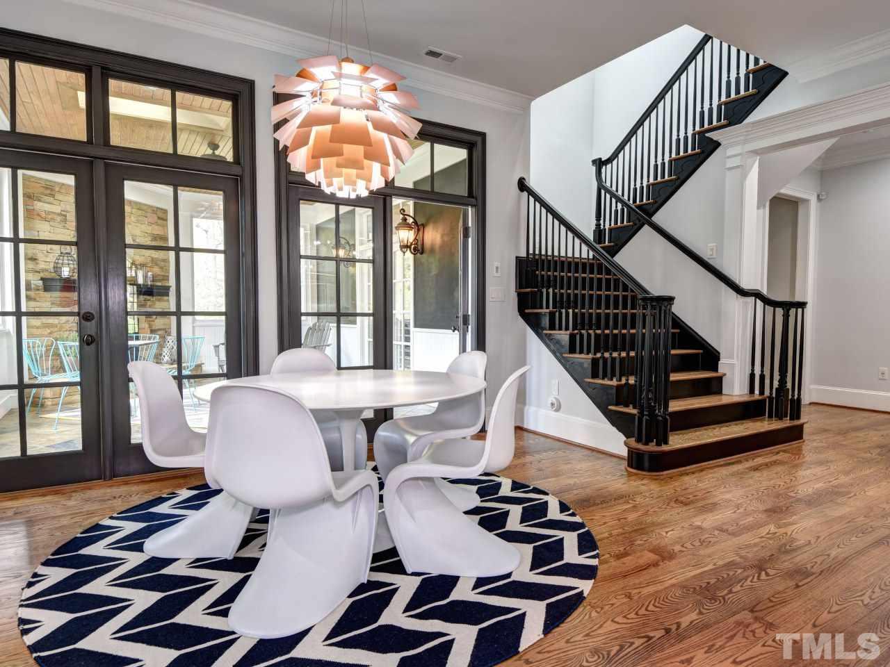 308 Marlowe Road Raleigh, NC 27609 - Photo 10 of 30 Centerpiece breakfast nook