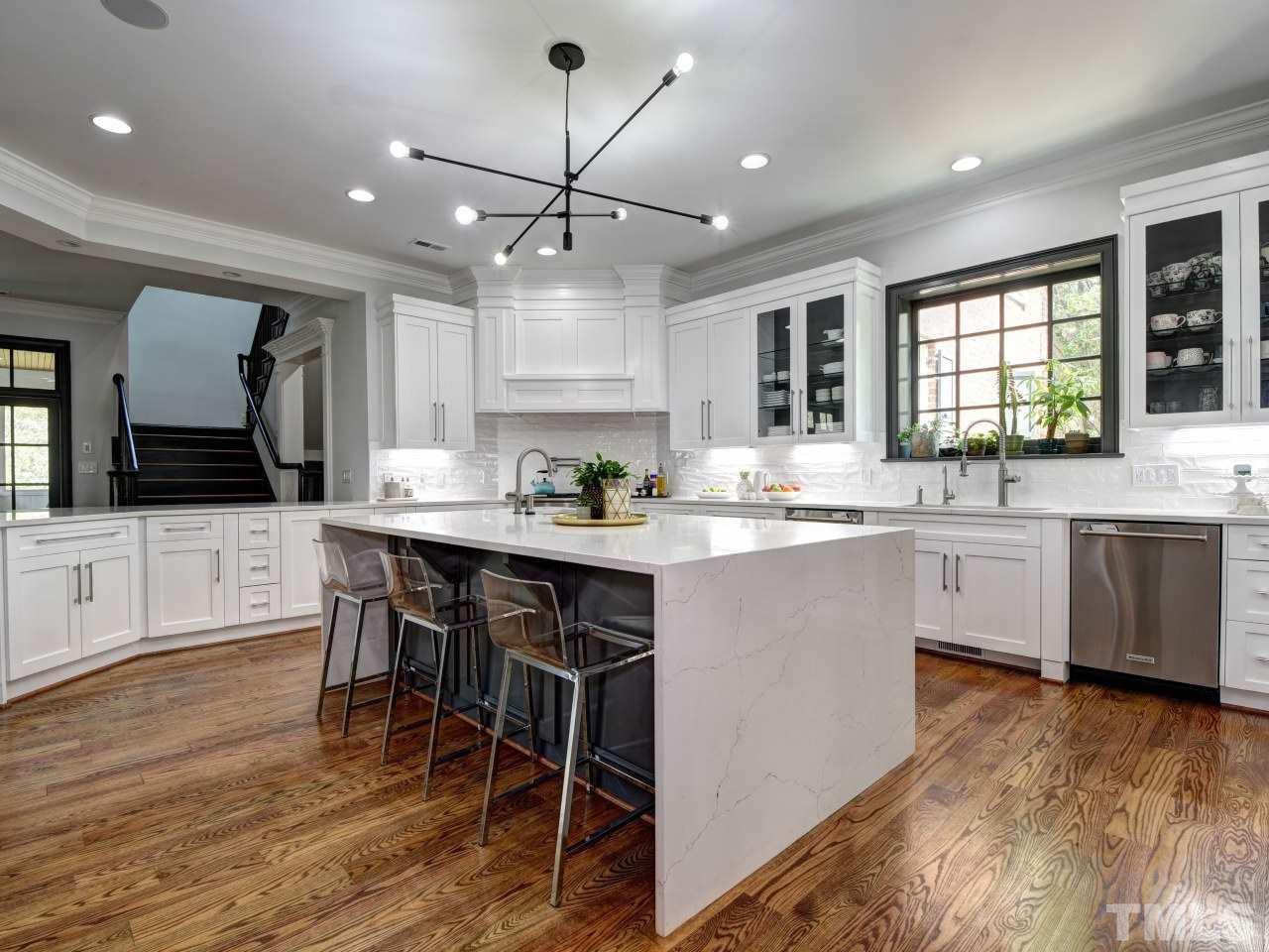 308 Marlowe Road Raleigh, NC 27609 - Photo 8 of 30 Double Dishwashers, 3 Sinks