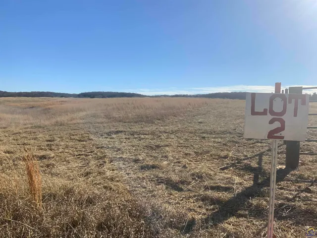 $107,700 | 0 31st Street, Unit LOT 2, Perry, KS 66073