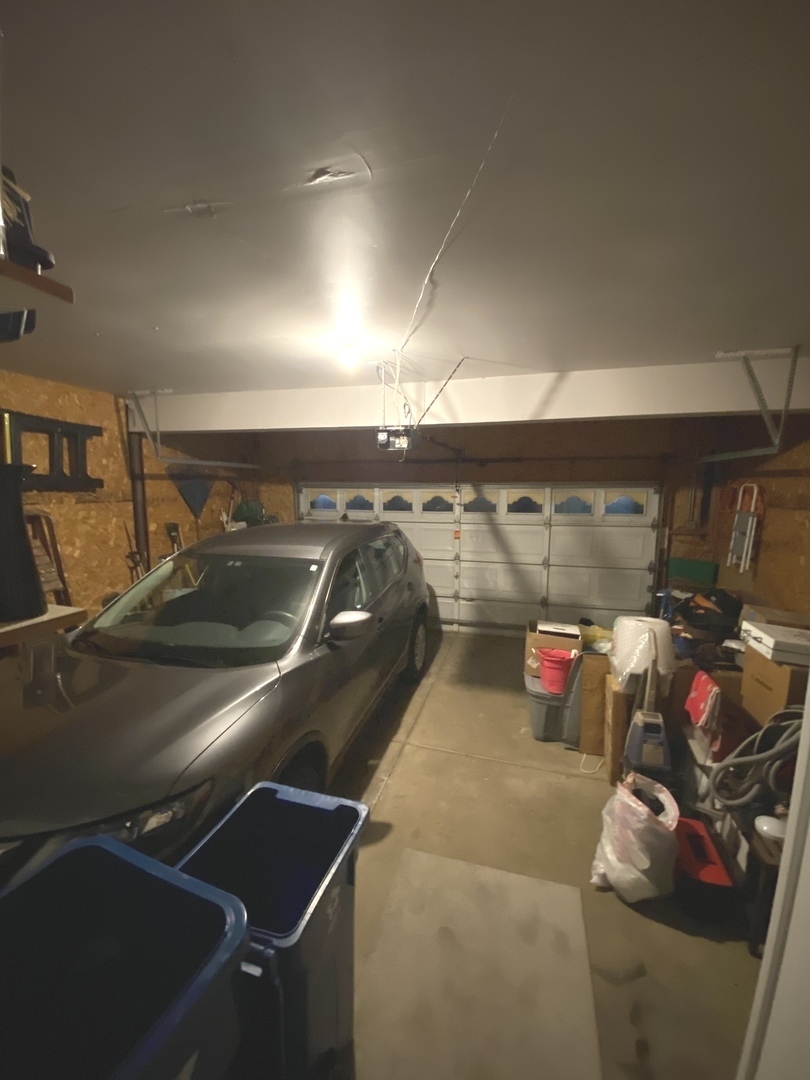 418 Cardinal Drive Bartlett, IL 60103 - Photo 10 of 29 a view of parking garage
