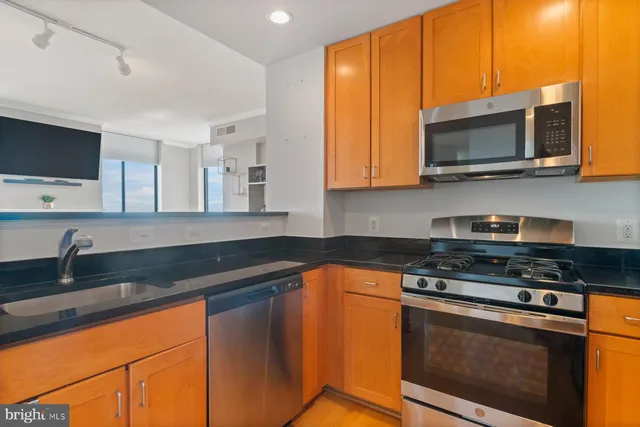 $299,000 | 414 Water Street, Unit 2913, Baltimore, MD 21202
