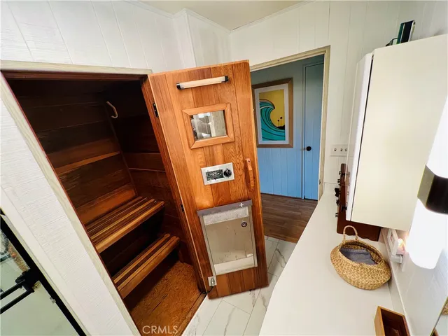 $6,000 | 301 Via Linda Vista, Redondo Beach, CA 90277