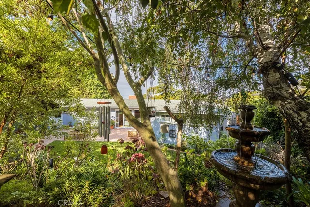 $6,000 | 301 Via Linda Vista, Redondo Beach, CA 90277