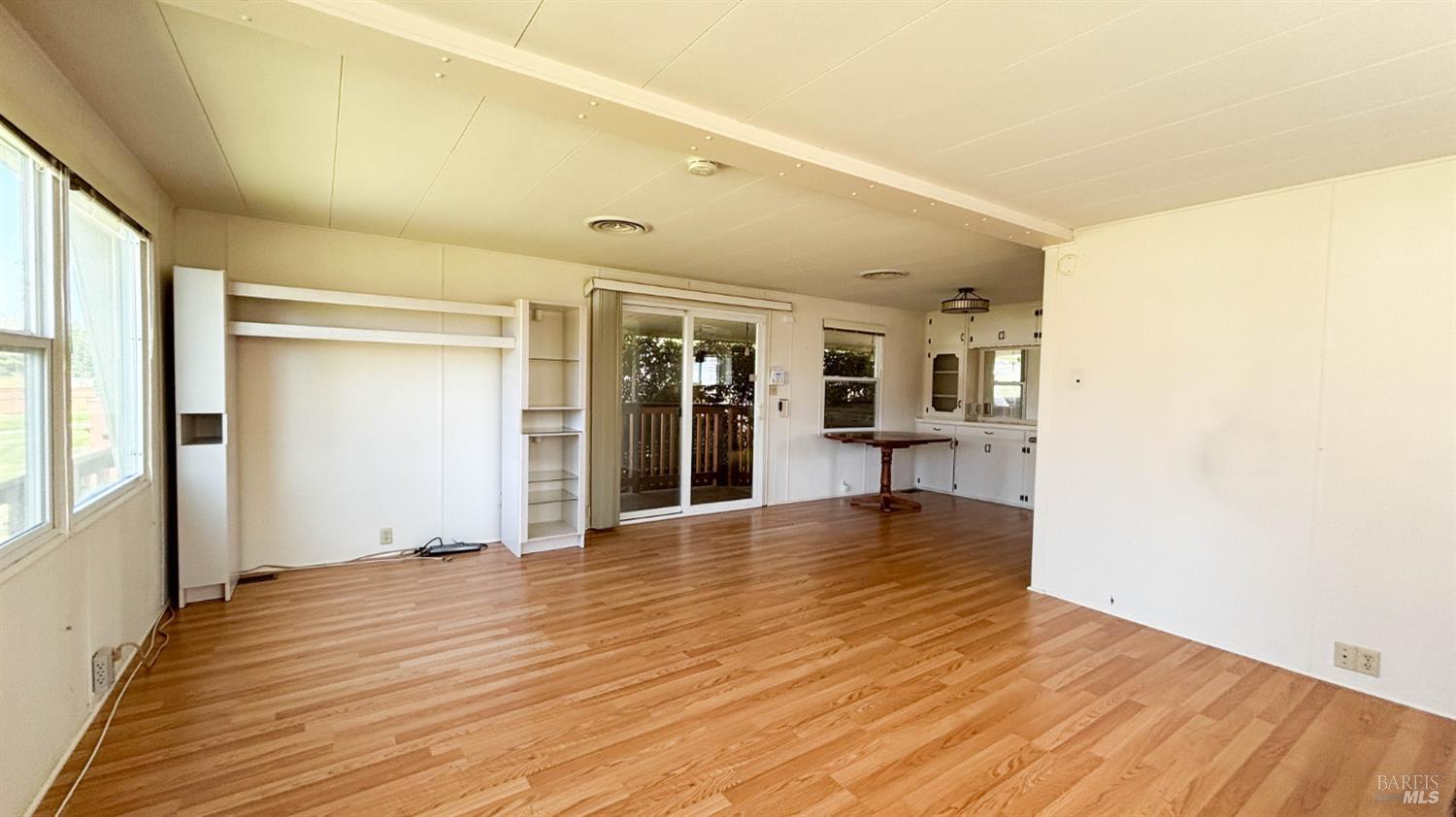 320 Rustic Lane Rohnert Park, CA 94928 - Photo 3 of 32 Gallery Image 3