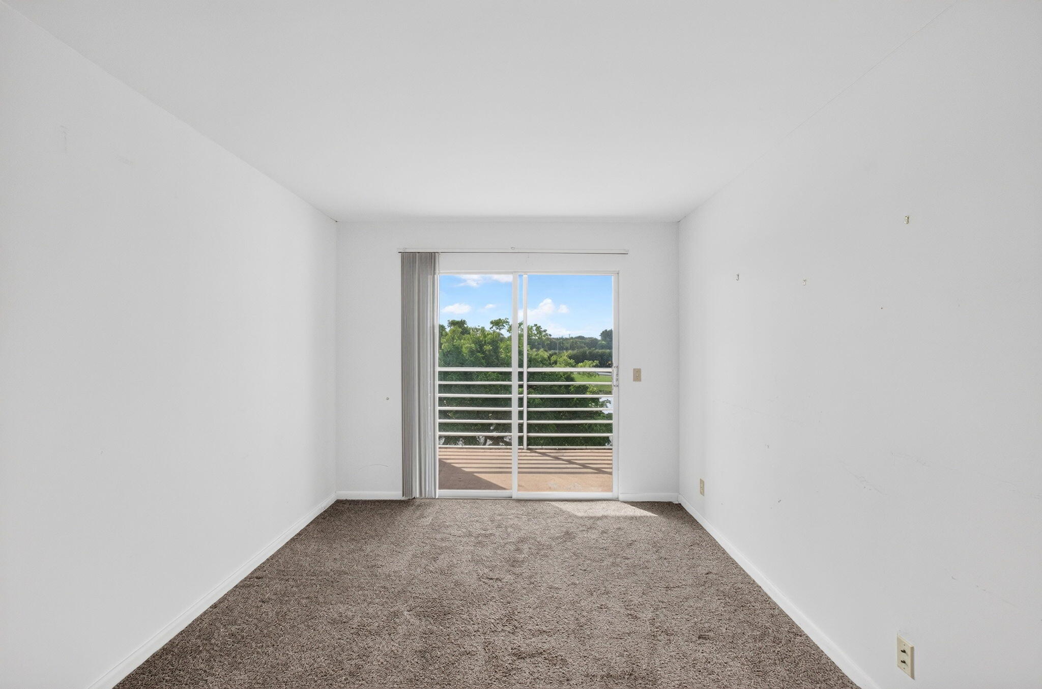 4039 Hythe A Boca Raton, FL 33434 - Photo 48 of 108 43-web-or-mls-DSC_4069