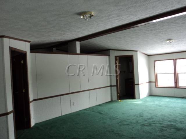 6267 Via-Ken Road Hopewell, OH 43746 - Photo 7 of 13