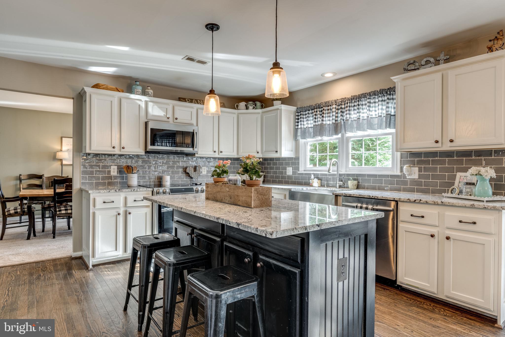 12569 Curling Road Manassas, VA 20112 - Photo 13 of 42 Kitchen