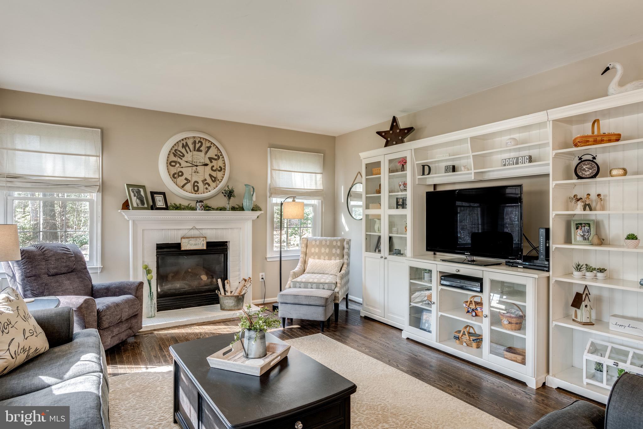 12569 Curling Road Manassas, VA 20112 - Photo 19 of 42 Family Room, wood flooring