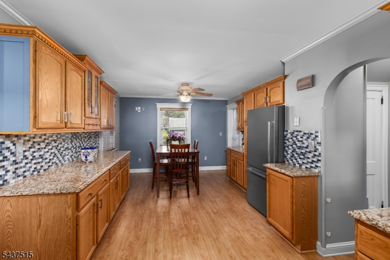 75 Lancaster Road Woodbridge, NJ 07067 - Photo 8 of 33