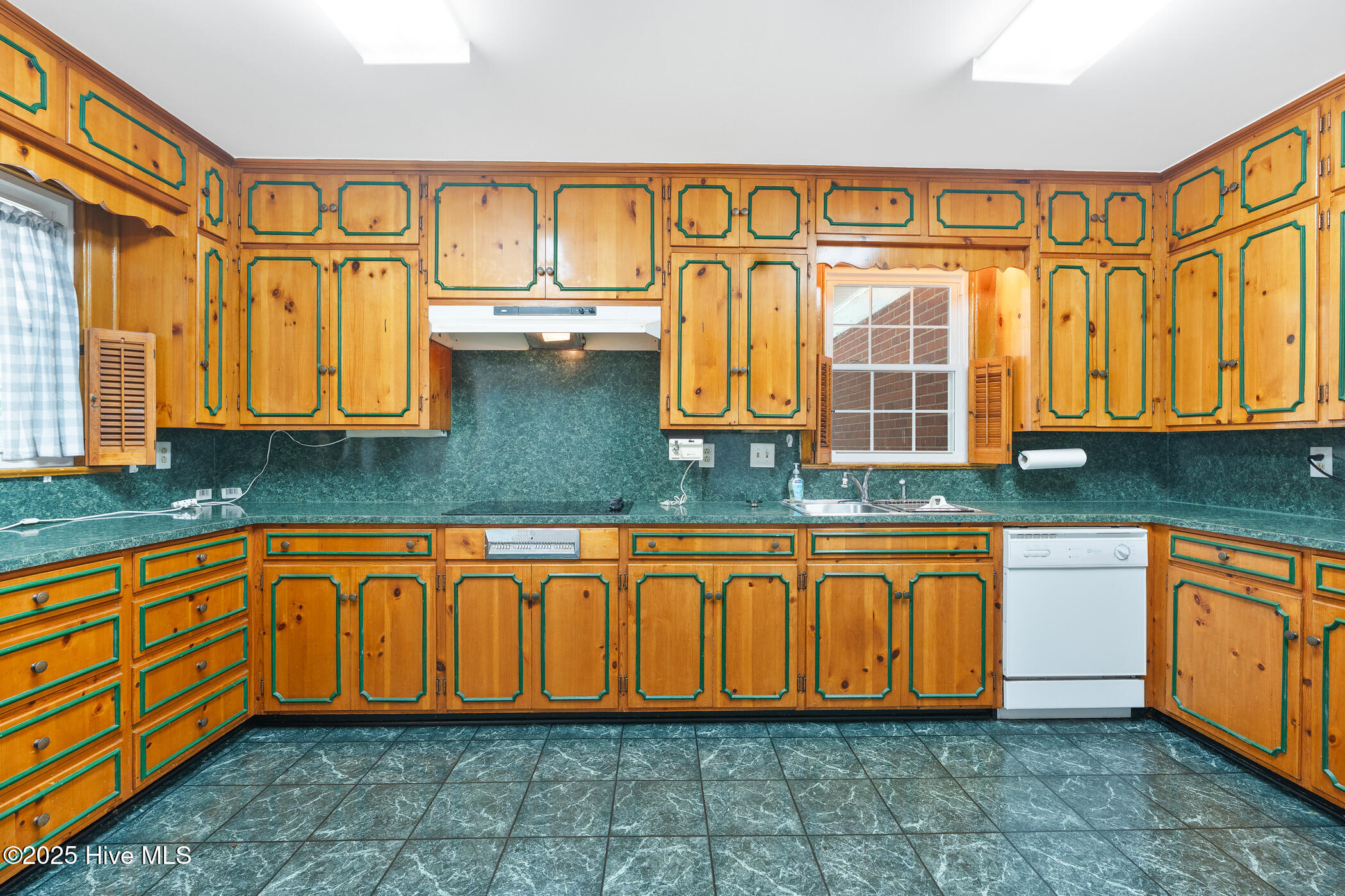 321 Richmond Road Rockingham, NC 28379 - Photo 15 of 36 A7400372-r