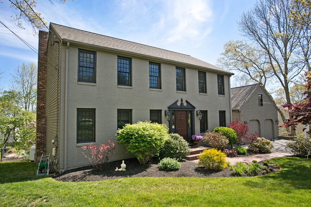 95 Outlook Road Marshfield, MA 02050 - Photo 2 of 29
