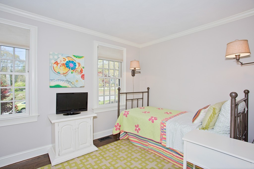 95 Outlook Road Marshfield, MA 02050 - Photo 24 of 29