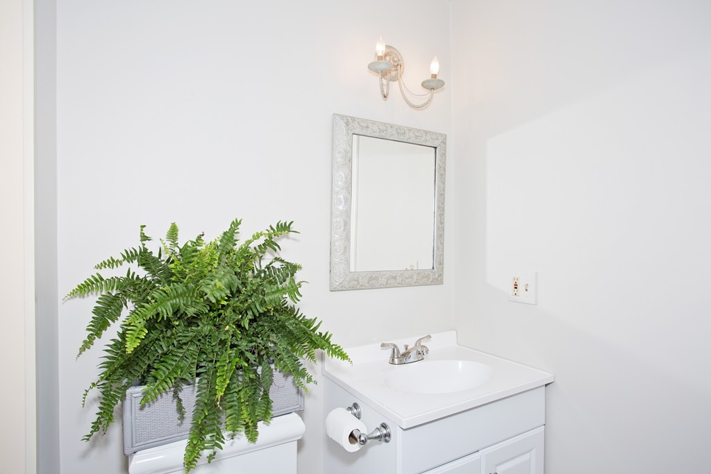 95 Outlook Road Marshfield, MA 02050 - Photo 25 of 29