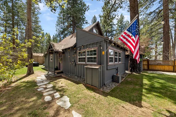 $749,000 | 3780 Paradise Avenue, South Lake Tahoe, CA 96150