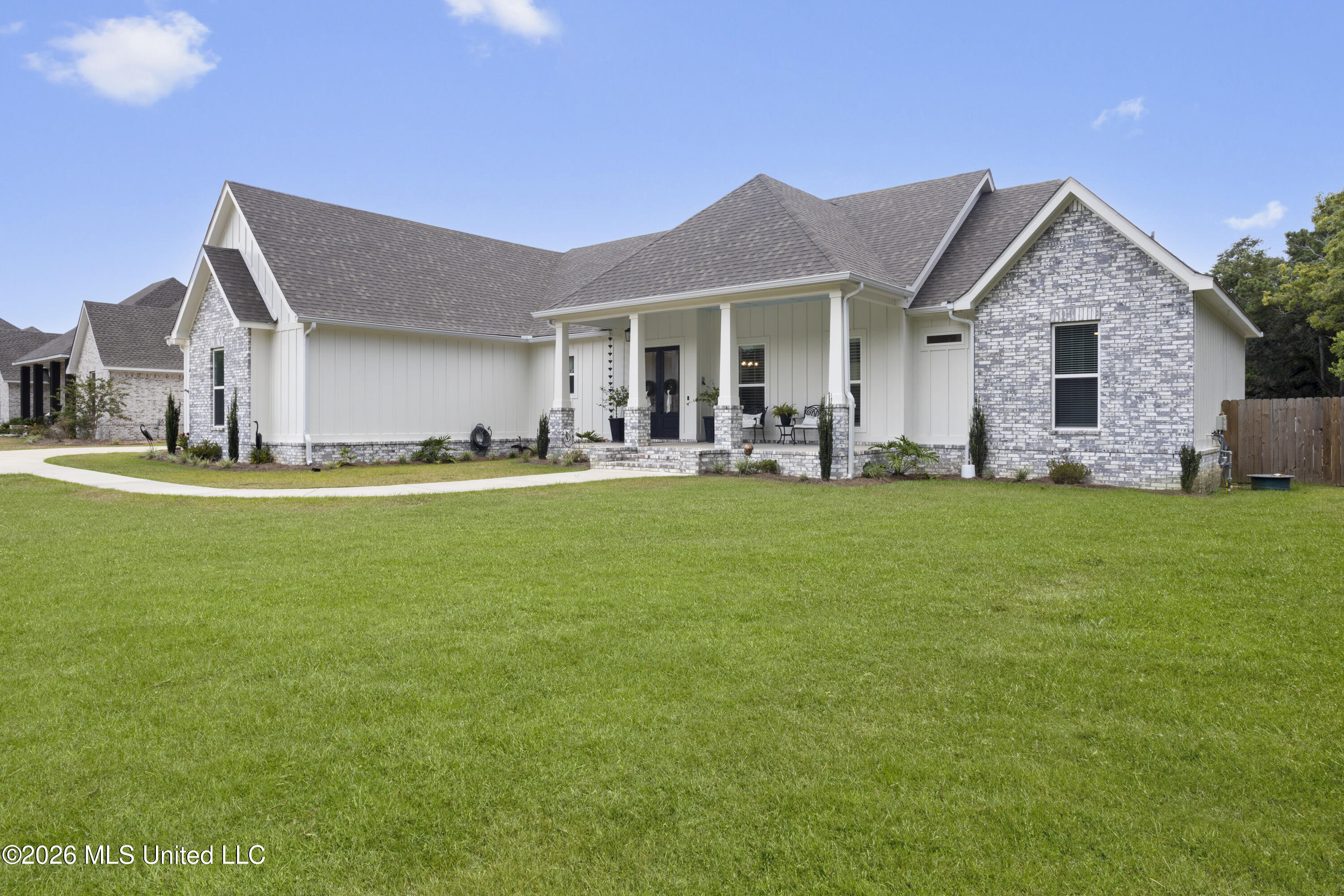 1739 Noble Road Ocean Springs, MS 39564 - Photo 51 of 53 00052
