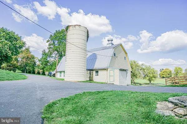 $2,995,000 | 3460 Big Woods Road, Ijamsville, MD 21754