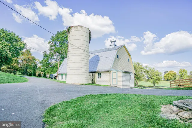 $2,995,000 | 3460 Big Woods Road, Ijamsville, MD 21754