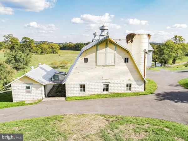 $2,995,000 | 3460 Big Woods Road, Ijamsville, MD 21754